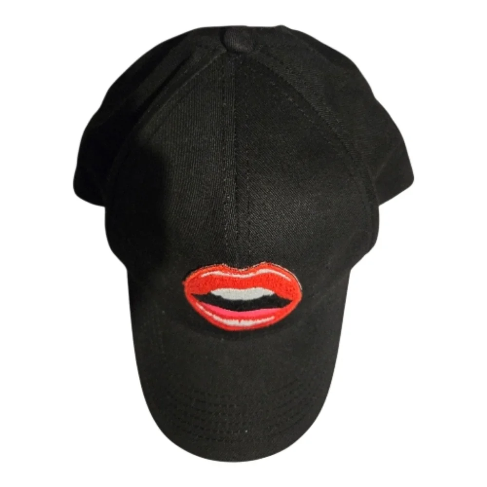 Lauren Moshi Bay Red Open Lip hat